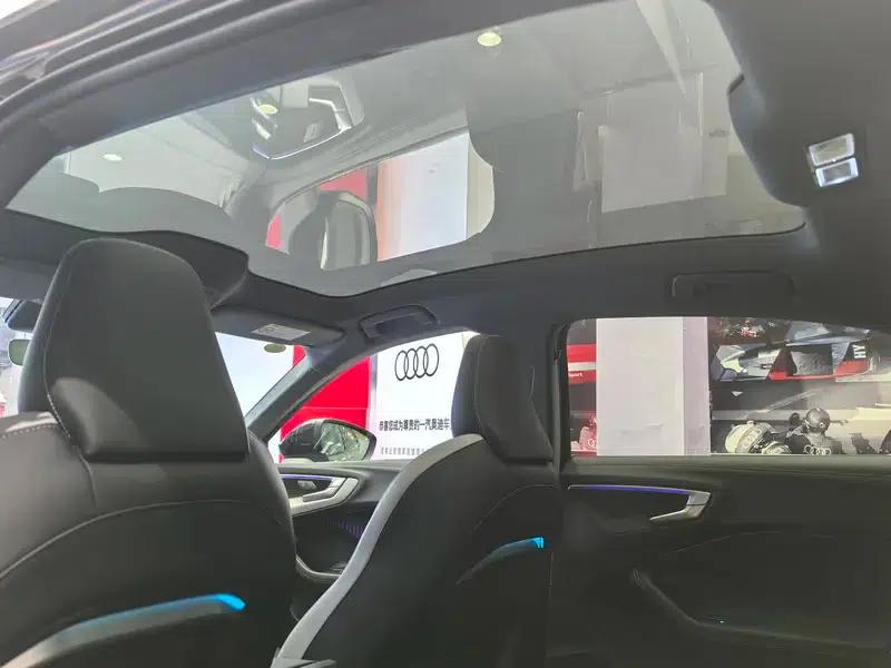 2026 Audi A5L High-Power Sport Edition — миниатюра 15