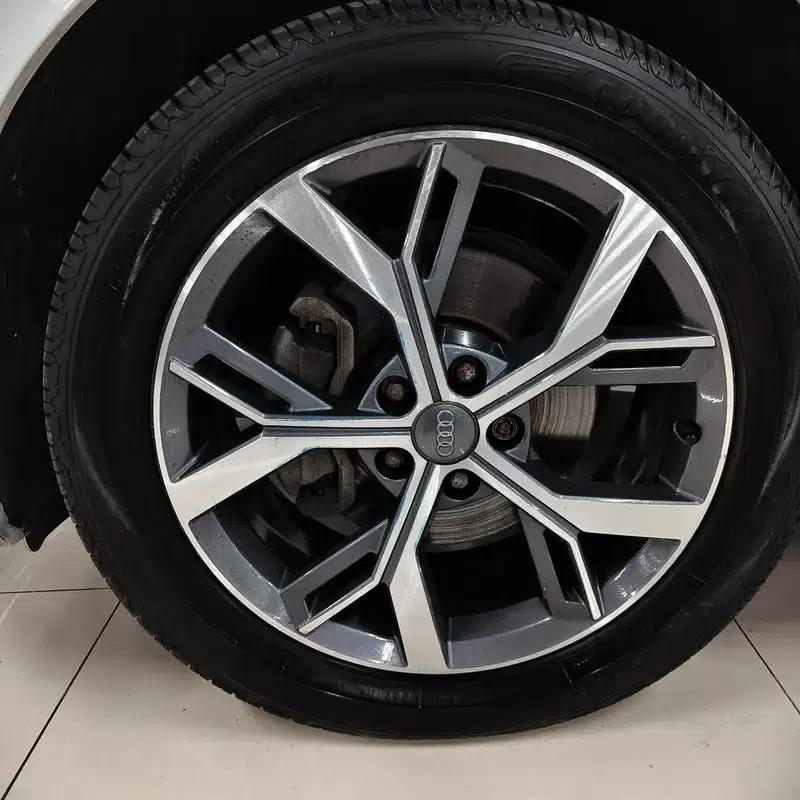 Audi Q3 Sportback 2020 40 TFSI Fashion Edition — миниатюра 9