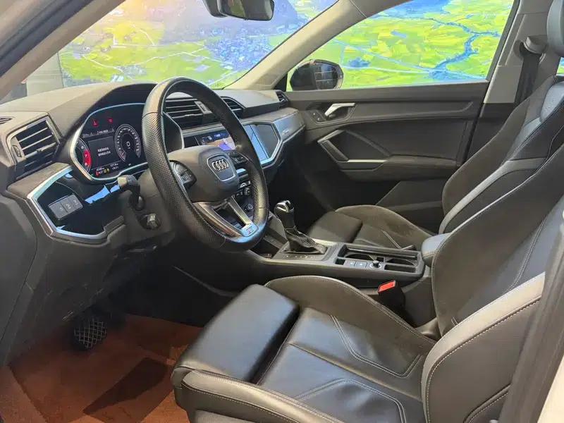Audi Q3 Sportback 2023 35 TFSI Progressive (1.5T) — миниатюра 11