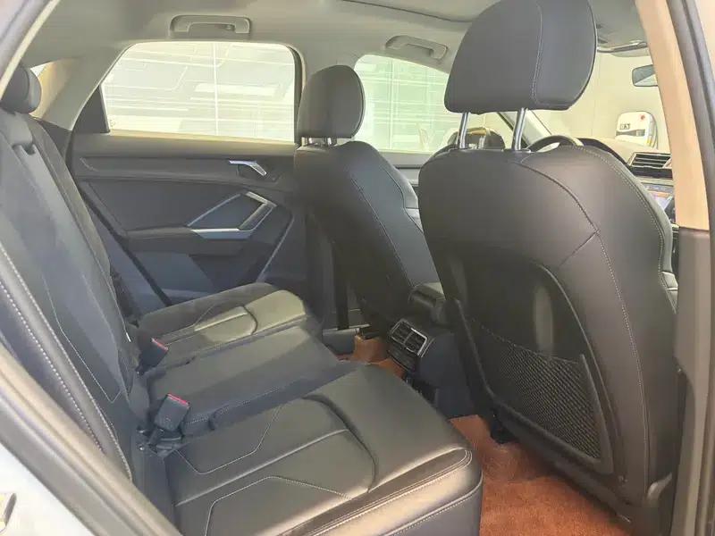 Audi Q3 Sportback 2023 35 TFSI Progressive (1.5T) — миниатюра 14