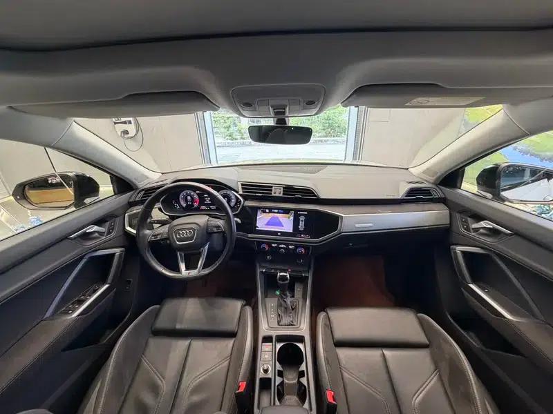 Audi Q3 Sportback 2023 35 TFSI Progressive (1.5T) — миниатюра 10