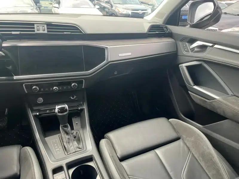 Audi Q3 Sportback 2020 40 TFSI Fashion Edition — миниатюра 10