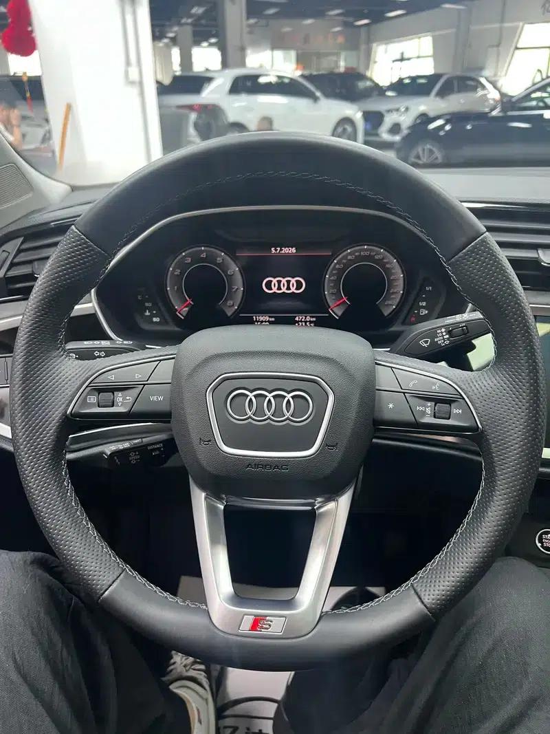 Audi Q3 Sportback 2023 35 TFSI Progressive — миниатюра 17