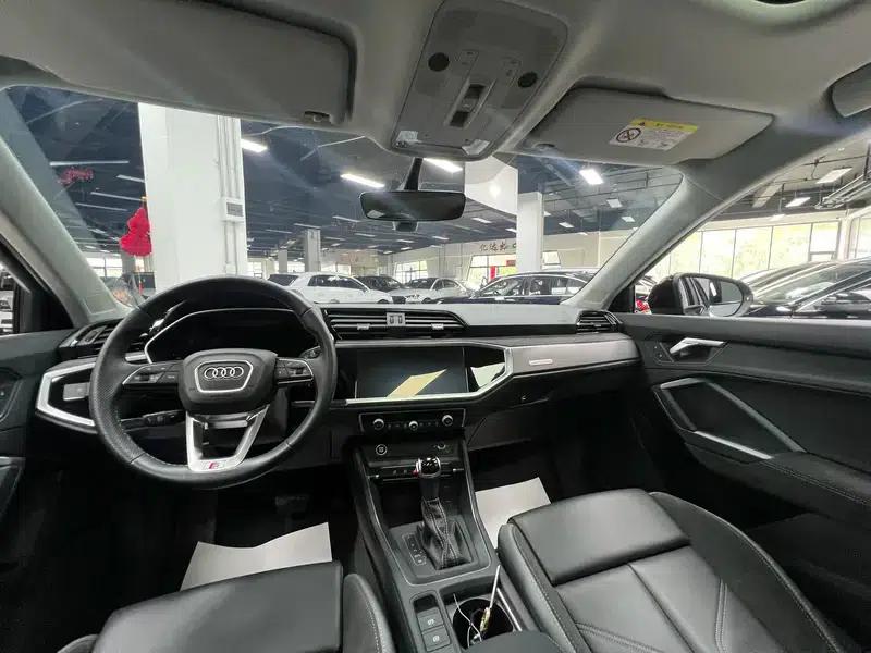 Audi Q3 Sportback 2023 35 TFSI Progressive — миниатюра 18