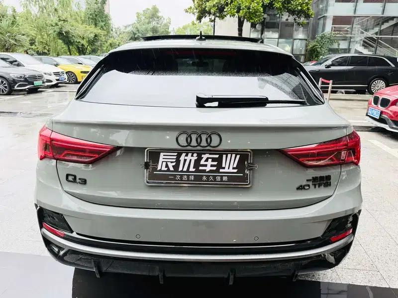 Audi Q3 Sportback 2024 40 TFSI Fashion Edition — миниатюра 6