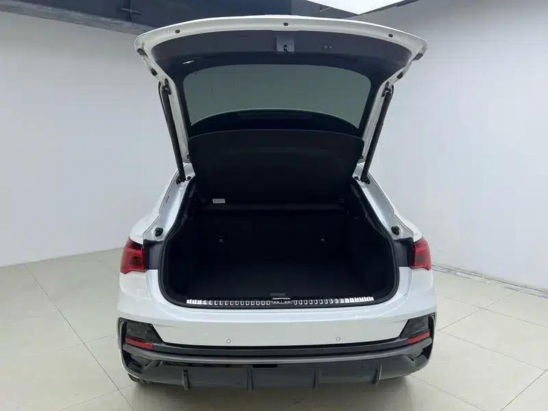 Audi Q3 Sportback 2024 40 TFSI Fashion Edition — миниатюра 20