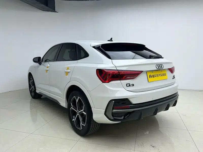 Audi Q3 Sportback 2024 40 TFSI Fashion Edition — миниатюра 5