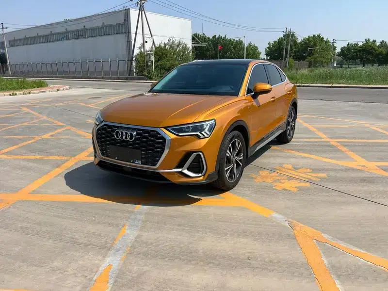 Audi Q3 Sportback 2020 40 TFSI Fashion Edition — миниатюра 1