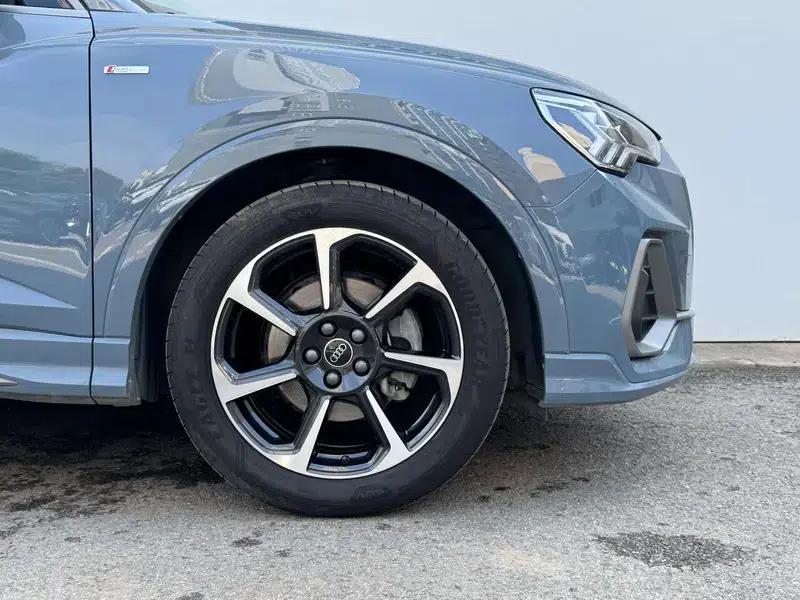 Audi Q3 Sportback 2023 40 TFSI RS Package (Extreme Performance) — миниатюра 14
