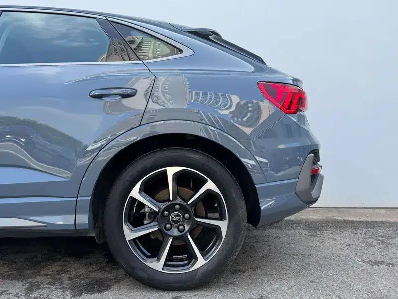 Audi Q3 Sportback 2023 40 TFSI RS Package (Extreme Performance) — миниатюра 15
