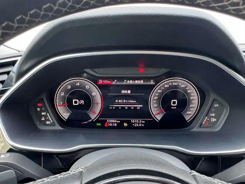 Audi Q3 Sportback 2023 40 TFSI RS Package (Extreme Performance) — миниатюра 19