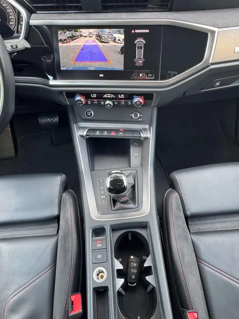 Audi Q3 Sportback 2023 40 TFSI RS Package (Extreme Performance) — миниатюра 21