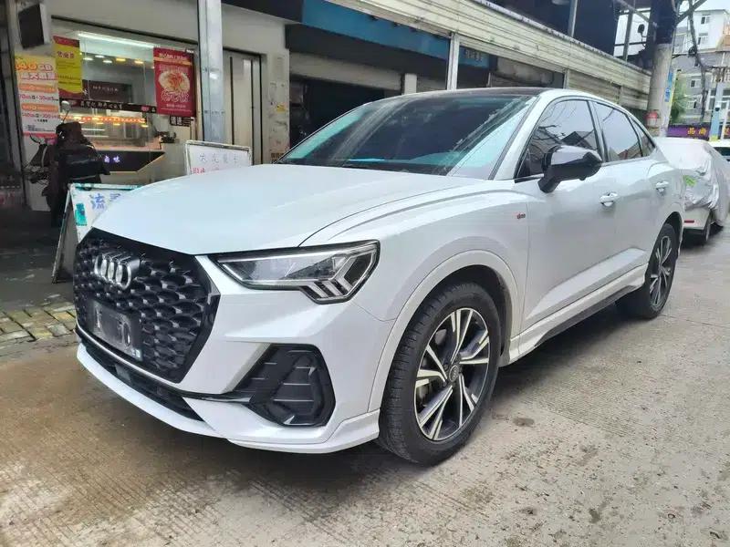Audi Q3 Sportback 2022 40 TFSI Fashion Edition — миниатюра 1