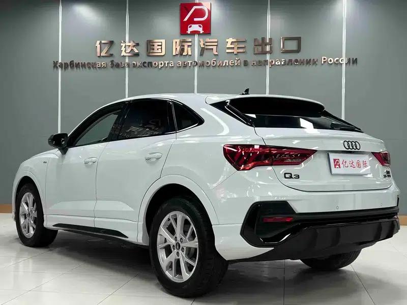 Audi Q3 Sportback 2023 35 TFSI Progressive — миниатюра 4