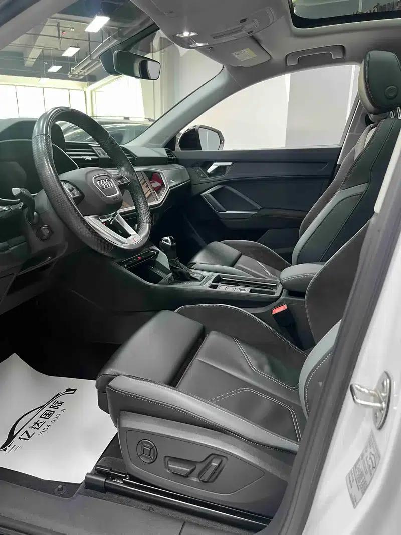 Audi Q3 Sportback 2023 35 TFSI Progressive — миниатюра 32