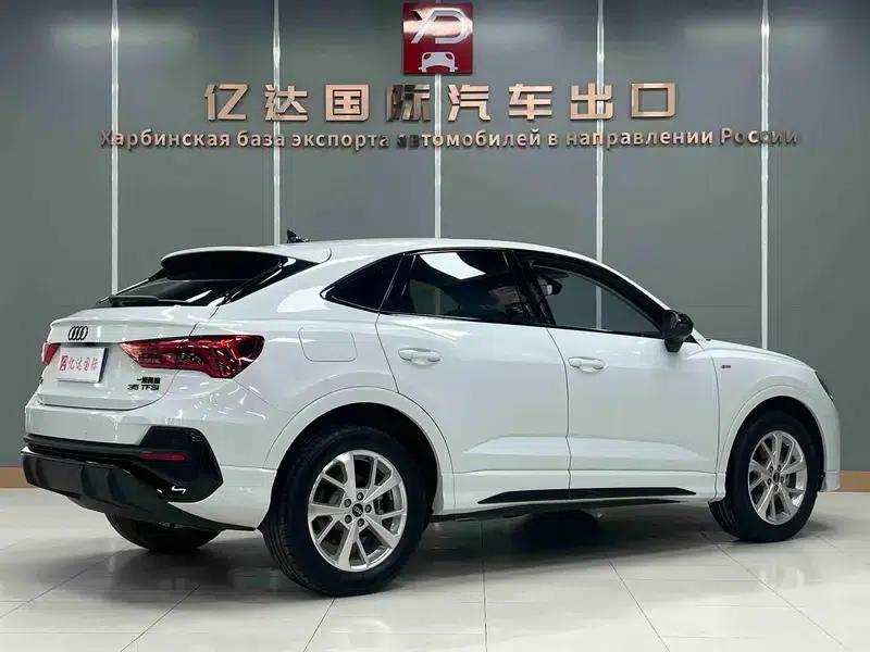 Audi Q3 Sportback 2023 35 TFSI Progressive — миниатюра 6