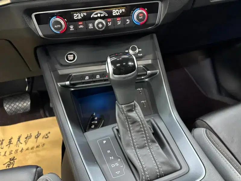 Audi Q3 Sportback 2022 40 TFSI Fashion Edition — миниатюра 15