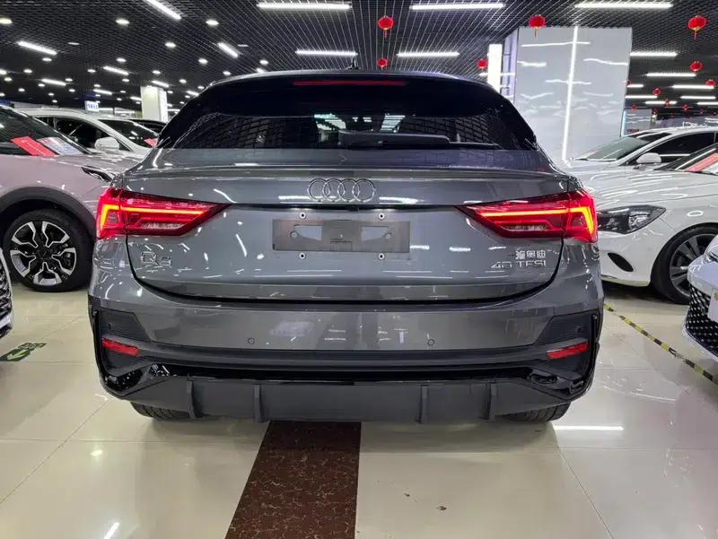 Audi Q3 Sportback 2022 40 TFSI Fashion Edition — миниатюра 5