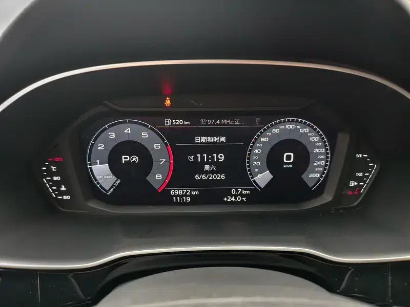 Audi Q3 Sportback 2020 40 TFSI Fashion Edition — миниатюра 9