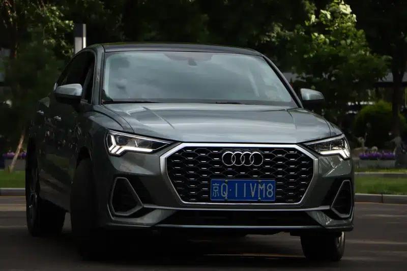 Audi Q3 Sportback 2021 40 TFSI Enjoy Life Edition — миниатюра 2