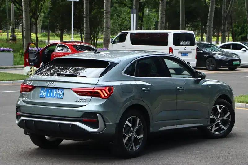 Audi Q3 Sportback 2021 40 TFSI Enjoy Life Edition — миниатюра 6
