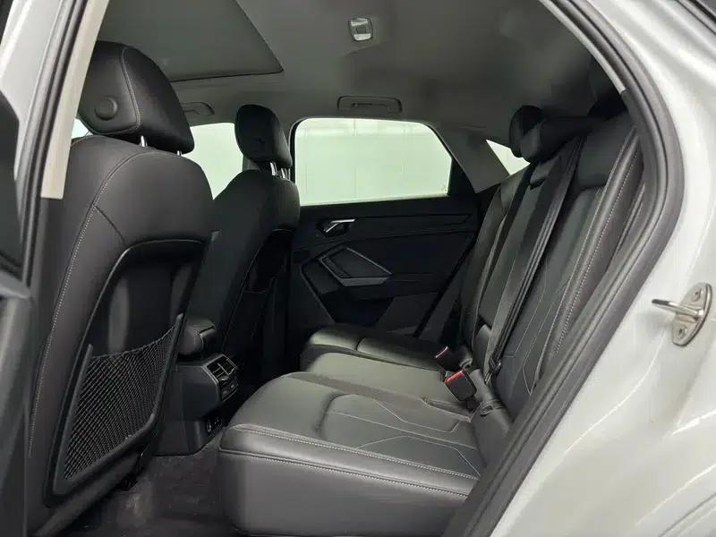 Audi Q3 Sportback 2023 35 TFSI Progressive — миниатюра 13
