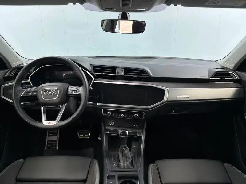 Audi Q3 Sportback 2023 35 TFSI Progressive — миниатюра 8