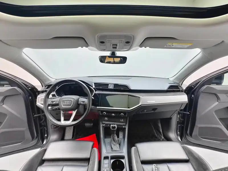 Audi Q3 Sportback 2023 35 TFSI Progressive — миниатюра 11