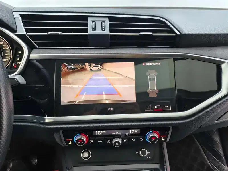 Audi Q3 Sportback 2023 35 TFSI Progressive — миниатюра 12