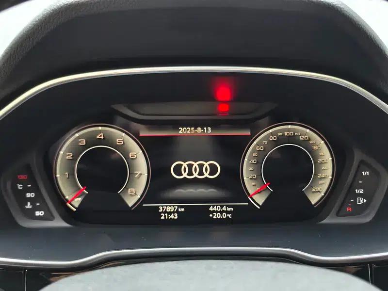 Audi Q3 Sportback 2023 35 TFSI Progressive — миниатюра 13