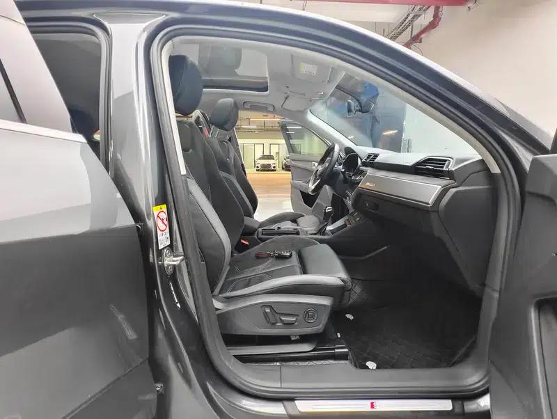 Audi Q3 Sportback 2023 35 TFSI Progressive — миниатюра 18