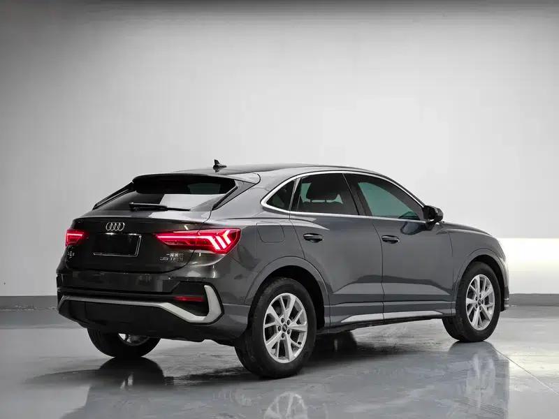 Audi Q3 Sportback 2023 35 TFSI Progressive — миниатюра 7