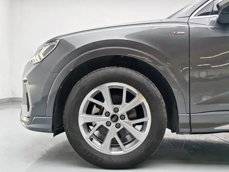 Audi Q3 Sportback 2023 35 TFSI Progressive — миниатюра 10