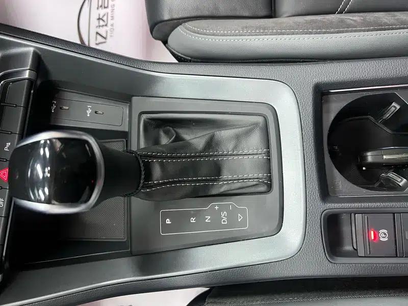 Audi Q3 Sportback 2022 35 TFSI Progressive — миниатюра 11