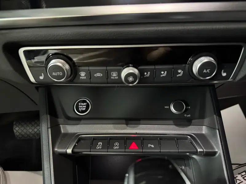 Audi Q3 Sportback 2022 35 TFSI Progressive — миниатюра 10