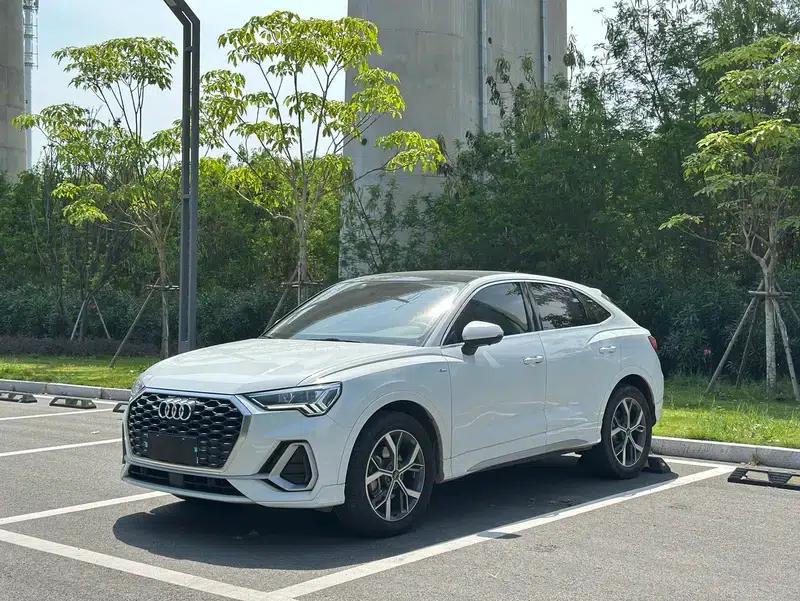 Audi Q3 Sportback 2020 40 TFSI Fashion Edition — миниатюра 1