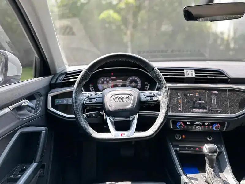 Audi Q3 Sportback 2020 40 TFSI Fashion Edition — миниатюра 7