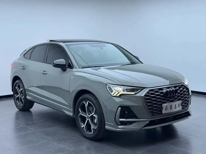 Audi Q3 Sportback 2025 quattro 45th Anniversary Edition 40 TFSI RS Package (Sports Model) — миниатюра 3
