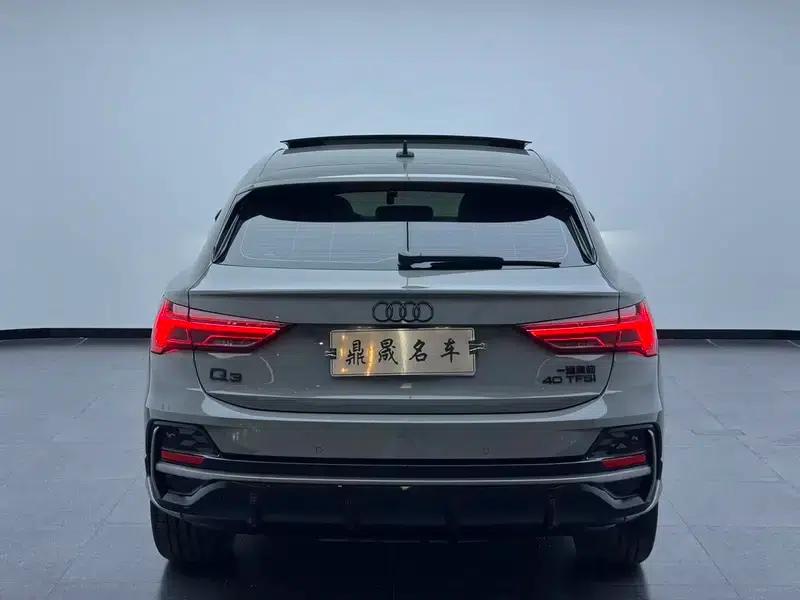 Audi Q3 Sportback 2025 quattro 45th Anniversary Edition 40 TFSI RS Package (Sports Model) — миниатюра 5