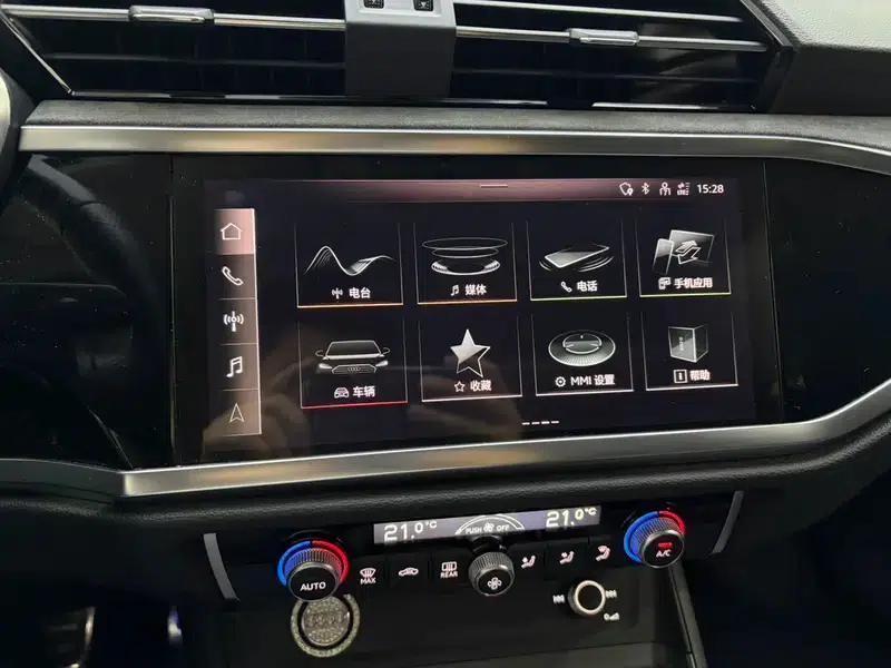 Audi Q3 Sportback 2022 45 TFSI quattro Fashion Edition — миниатюра 9
