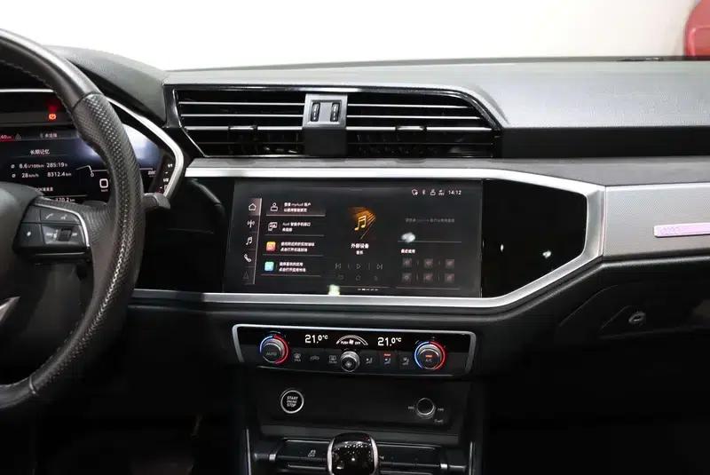 Audi Q3 Sportback 2022 40 TFSI Fashion Edition — миниатюра 13