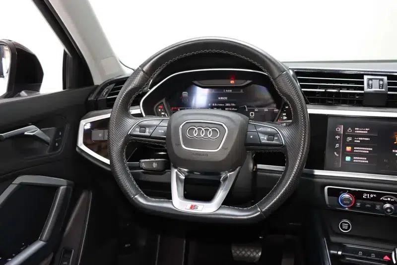 Audi Q3 Sportback 2022 40 TFSI Fashion Edition — миниатюра 14