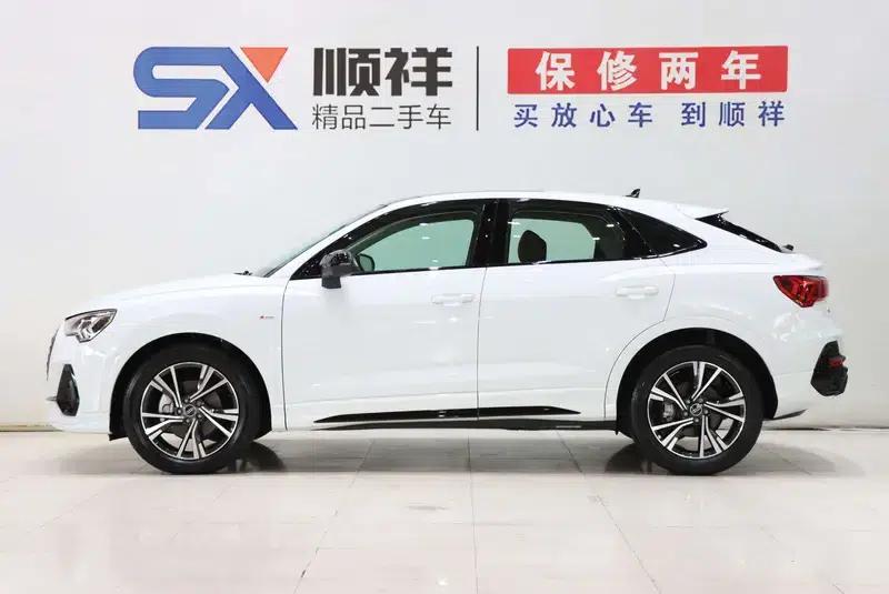 Audi Q3 Sportback 2022 40 TFSI Fashion Edition — миниатюра 4