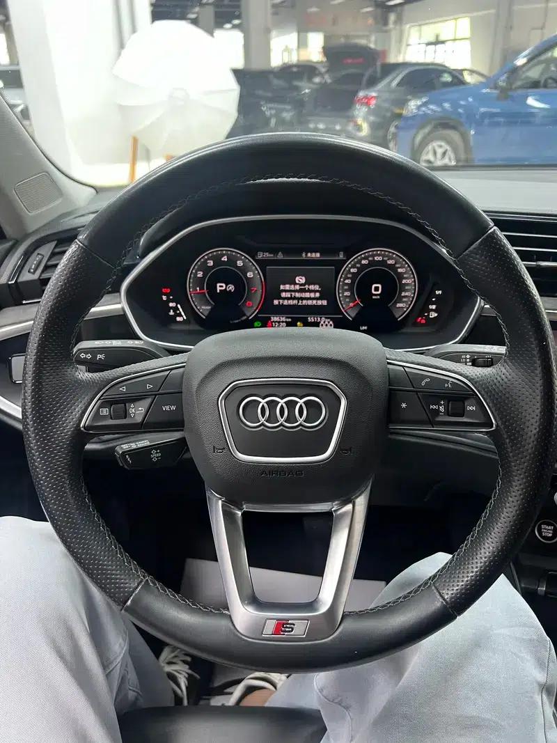 Audi Q3 Sportback 2022 35 TFSI Progressive — миниатюра 14