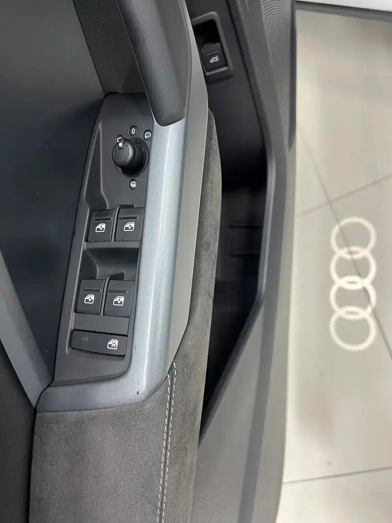 Audi Q3 Sportback 2022 35 TFSI Progressive — миниатюра 23