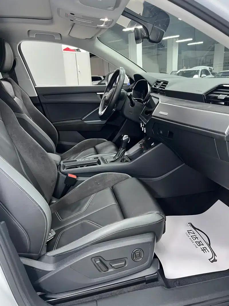Audi Q3 Sportback 2022 35 TFSI Progressive — миниатюра 25