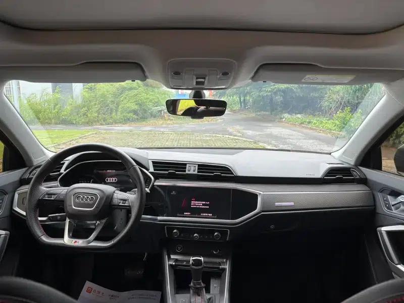 Audi Q3 Sportback 2022 40 TFSI RS Package (Sports Edition) — миниатюра 7