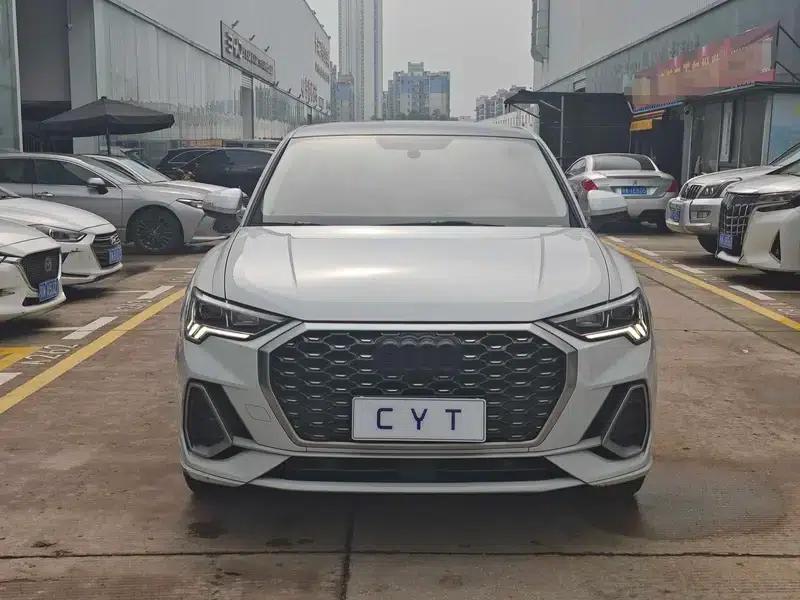 Audi Q3 Sportback 2020 40 TFSI Fashion Edition — миниатюра 2