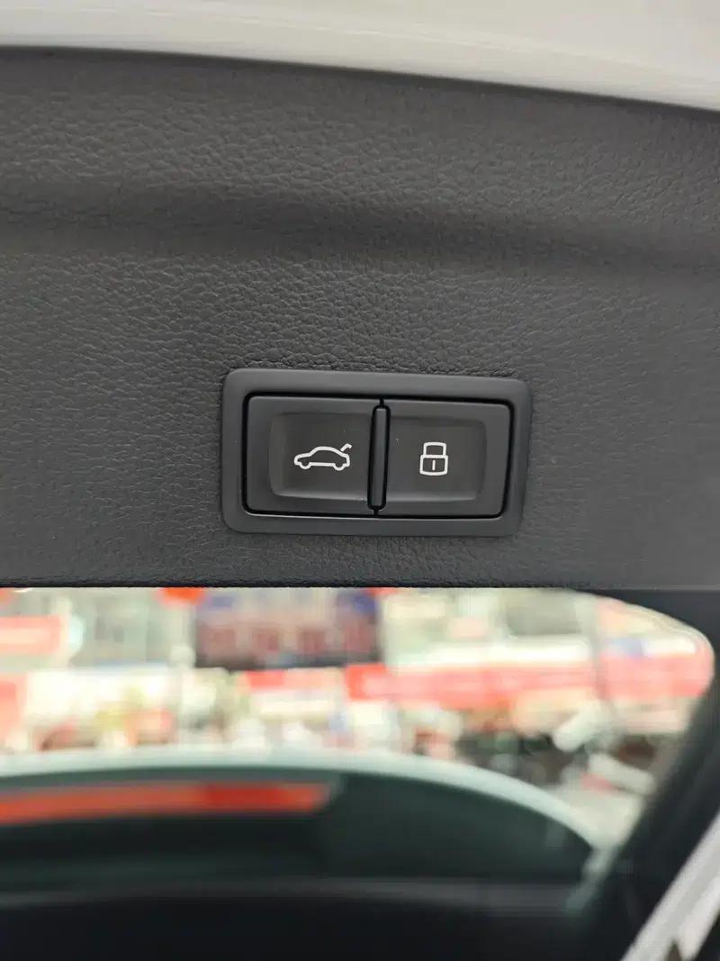 Audi Q3 Sportback 2020 40 TFSI Fashion Edition — миниатюра 12