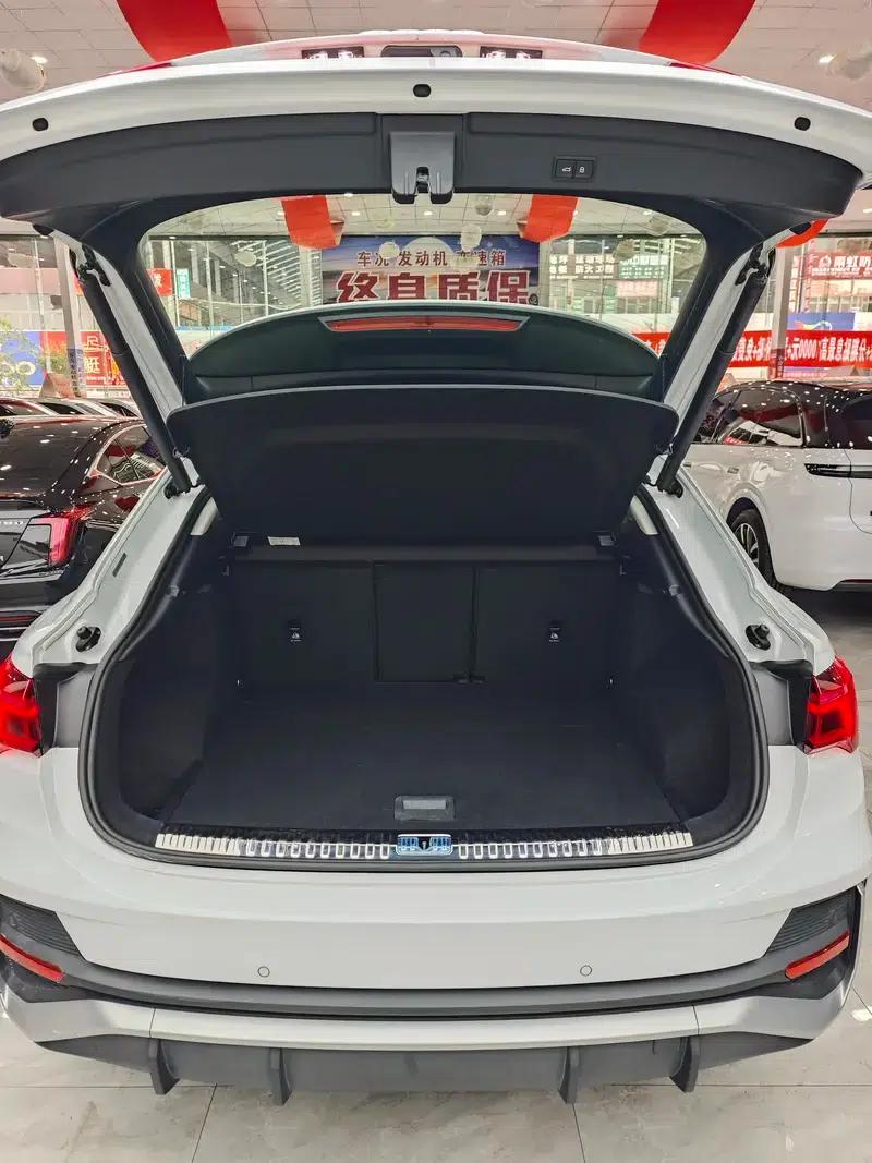 Audi Q3 Sportback 2020 40 TFSI Fashion Edition — миниатюра 23